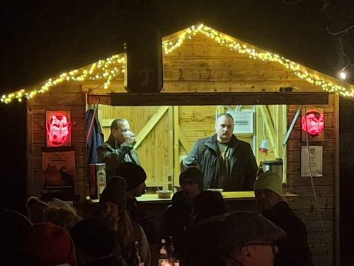 motion photo 1301168918852236144